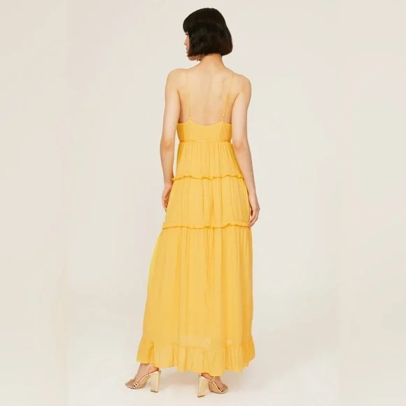 Slate and Willow Yellow Tiered Maxi Dress. Small - Picture 3 of 8